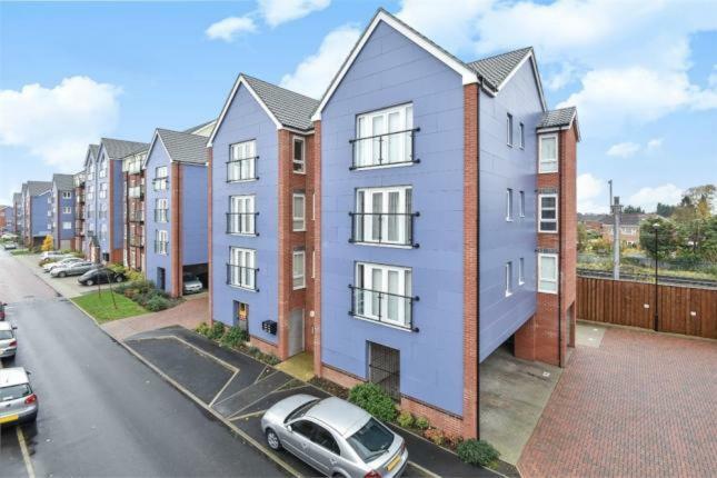 Ferienwohnung The Penthouse @ Waterside Grange Slough Exterior foto